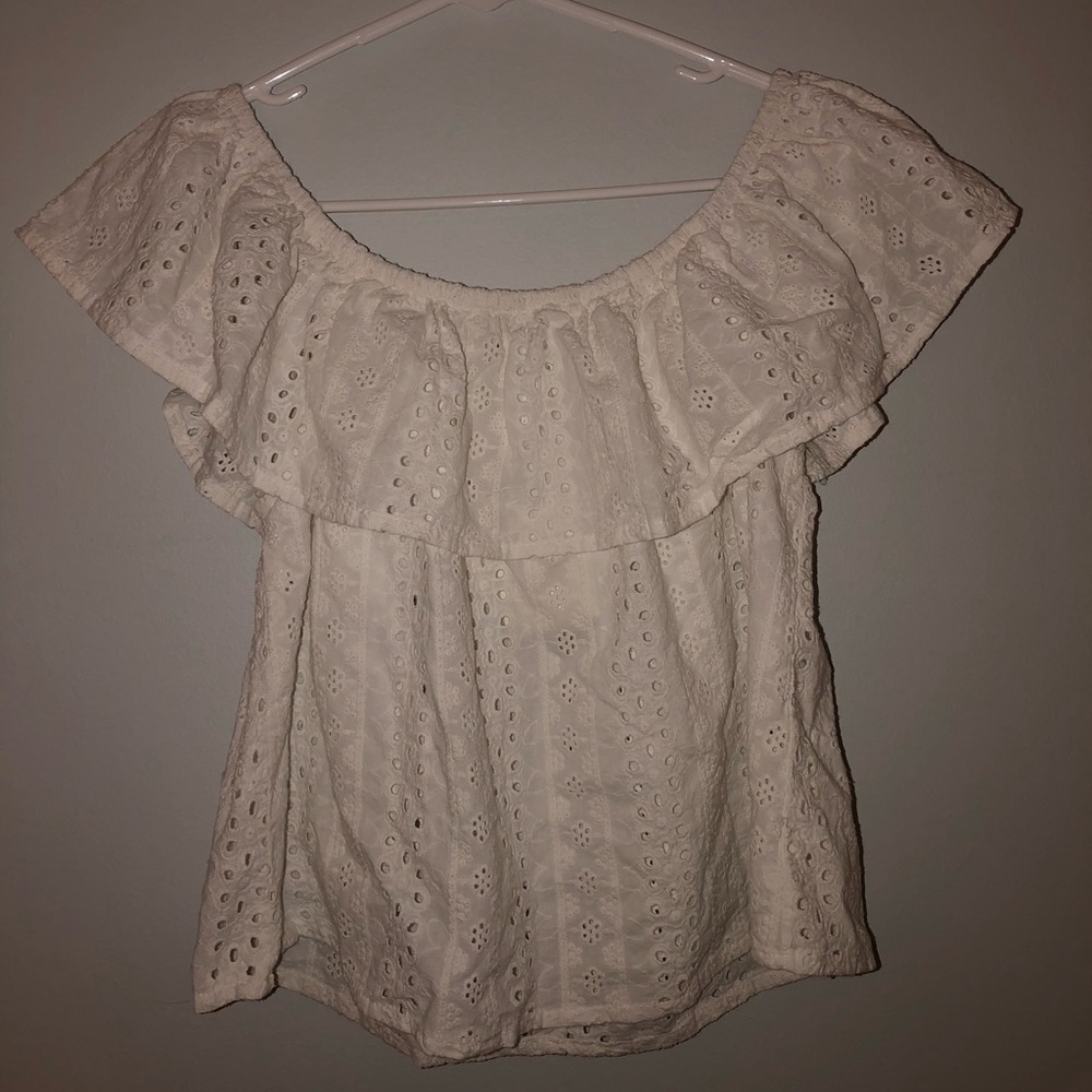 White Off The Shoulder Top Size L